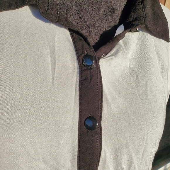 Cato Black and White Colorblock Button Down Blouse Women's Size XL NWOT - Picture 6 of 11